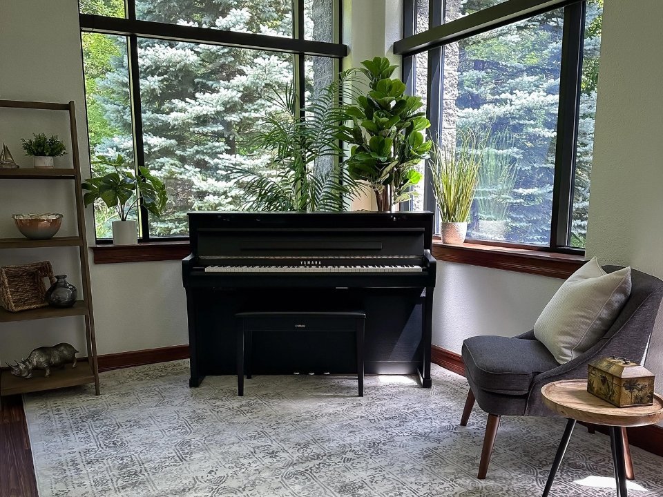 Hình ảnh chi tiết YAMAHA CLP-885 B góc chụp 7